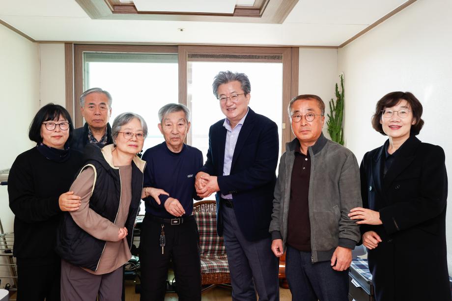 (2 25) 2 유성구 제107주년 31절 앞두고 독립유공자 유족 위문 사진1.jpg