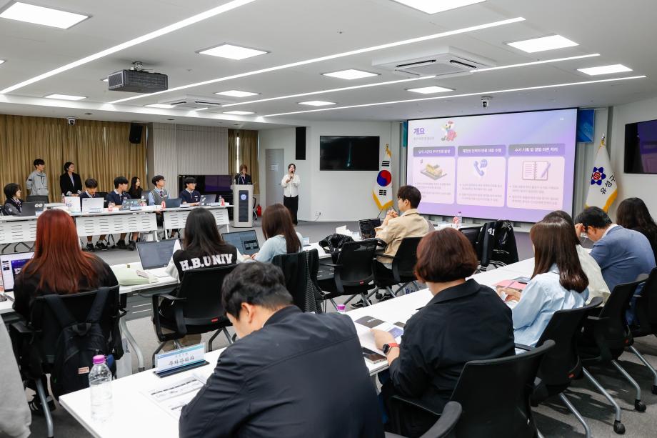 (10 6) 2 유성구 지역 인재가 설계한 행정 현장 개선 리빙랩 사진.jpg