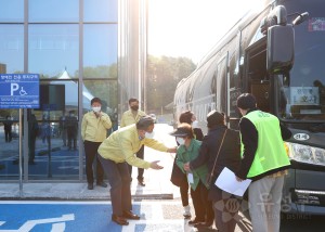 75세이상 어르신 백신접종 현장방문