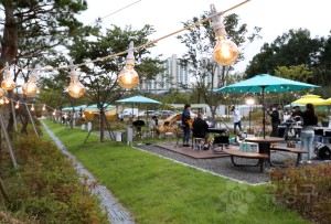 음악이 있는 유성산책 버스킹_하기숲캠핑장