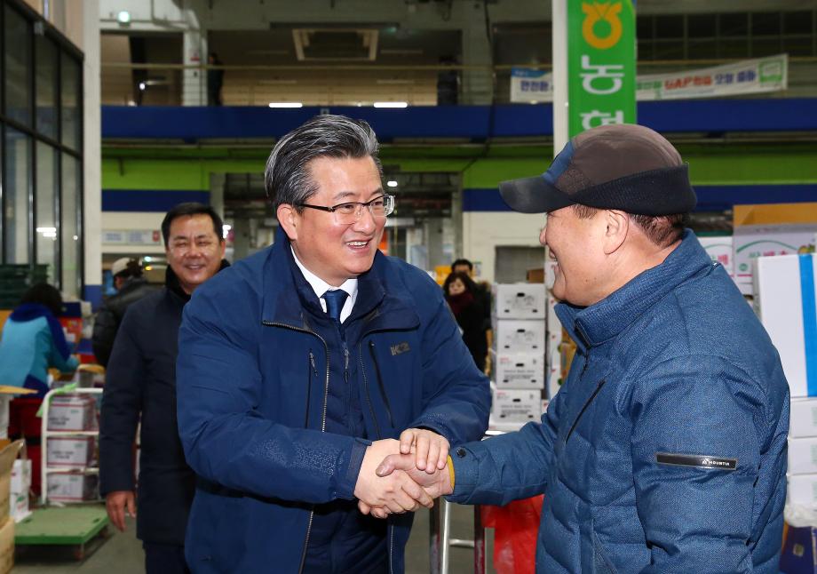 노은농수산물도매시장 격려 방문(2020.1.20.) 이미지