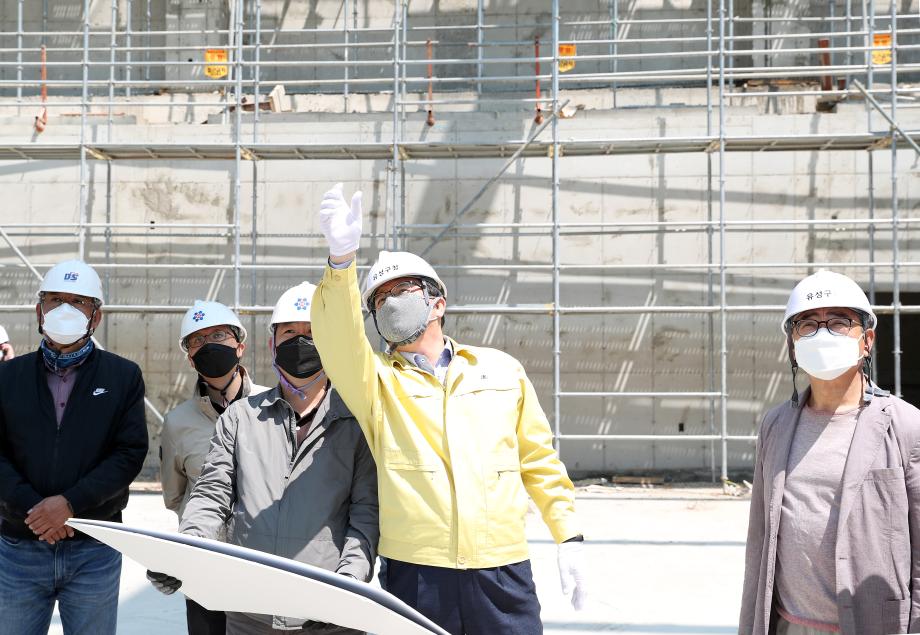 유성종합스포츠센터 건립공사 현장점검(2020.4.29.) 이미지