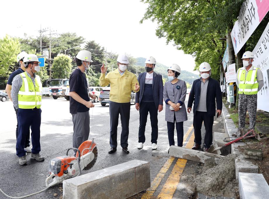 장마대비 준설공사 현장방문(2020.6.11.) 이미지